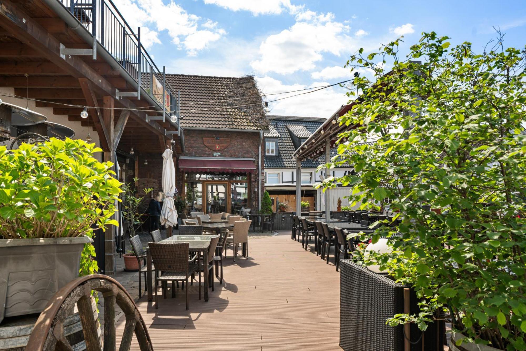 Mola Apartments-Charmante Ferienwohnung Im Herdecke Zentrum Fuer 3 Personen-Grosse Dachterrasse-Grill-Gratis Parken-Wlan Екстер'єр фото